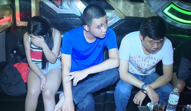Đắk Lắk: Cuộc vây ráp động lắc nóng bỏng giữa đêm - Ảnh 3. Đắk Lắk: Cuộc vây ráp động lắc nóng bỏng giữa đêm - Ảnh 3.