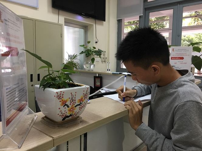 Nam sinh bị trường quân đội trả về được miễn học phí như thế nào? - Ảnh 1. Nam sinh bị trường quân đội trả về được miễn học phí như thế nào? - Ảnh 1.