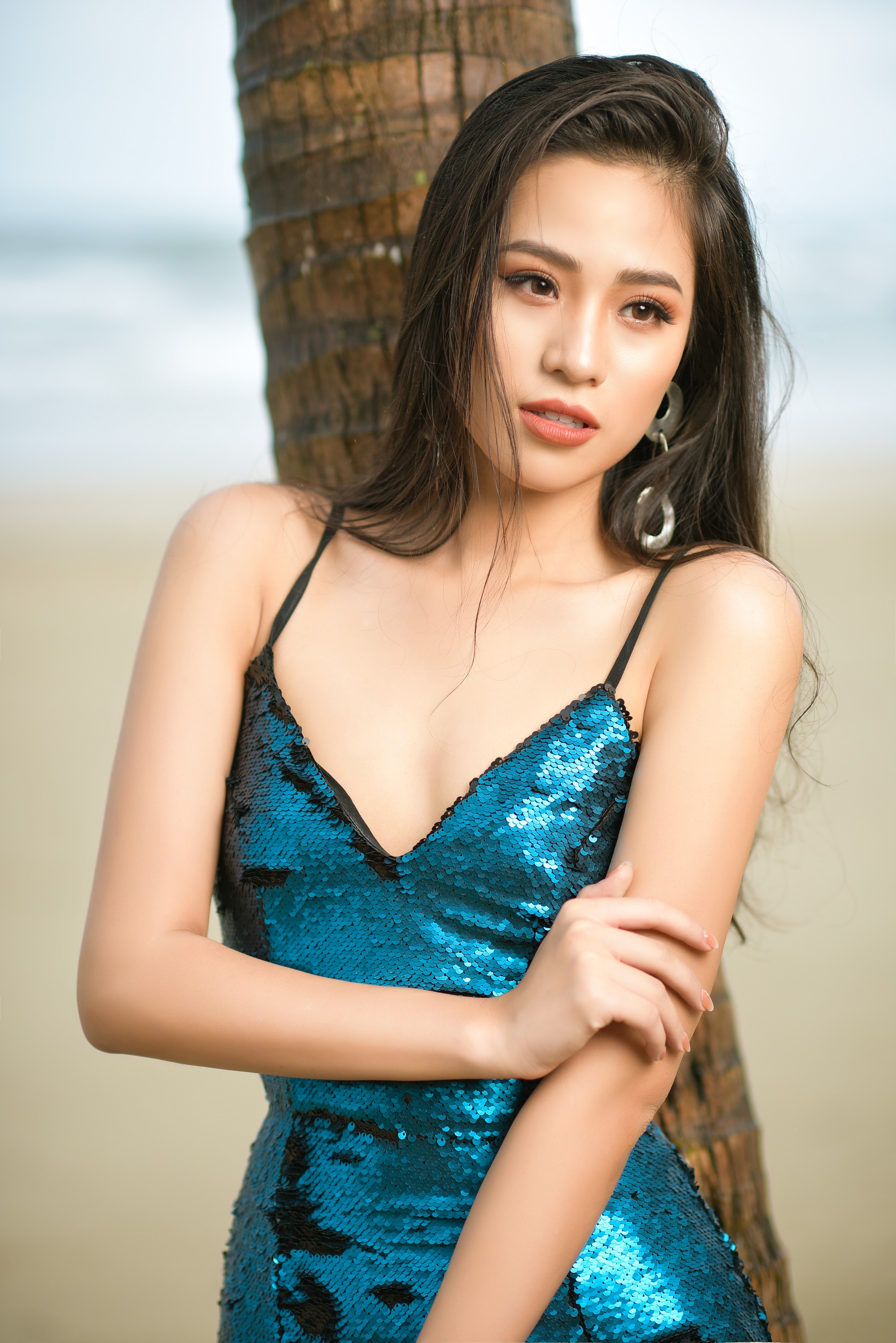Người đẹp Biển Bảo Châu khoe nhan sắc rực rỡ của tuổi 18 trong bộ ảnh mới - Ảnh 4. Người đẹp Biển Bảo Châu khoe nhan sắc rực rỡ của tuổi 18 trong bộ ảnh mới - Ảnh 4.