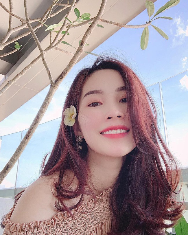 Đến Kỳ Duyên cũng không kìm lòng được trước ảnh selfie quá xinh đẹp của Đặng Thu Thảo - Ảnh 1.