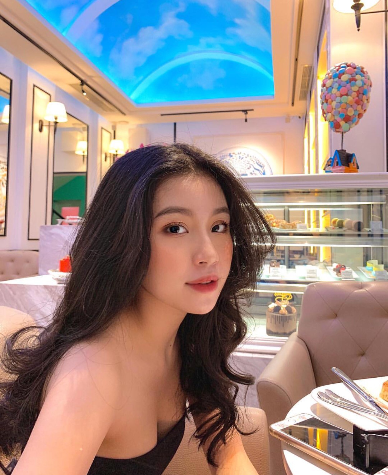 Làm quen với hội bạn thân mới nổi trên Youtube: Đều là beauty blogger, trong đó có 2 nhân vật vô cùng đặc biệt - Ảnh 7. Làm quen với hội bạn thân mới nổi trên Youtube: Đều là beauty blogger, trong đó có 2 nhân vật vô cùng đặc biệt - Ảnh 7.