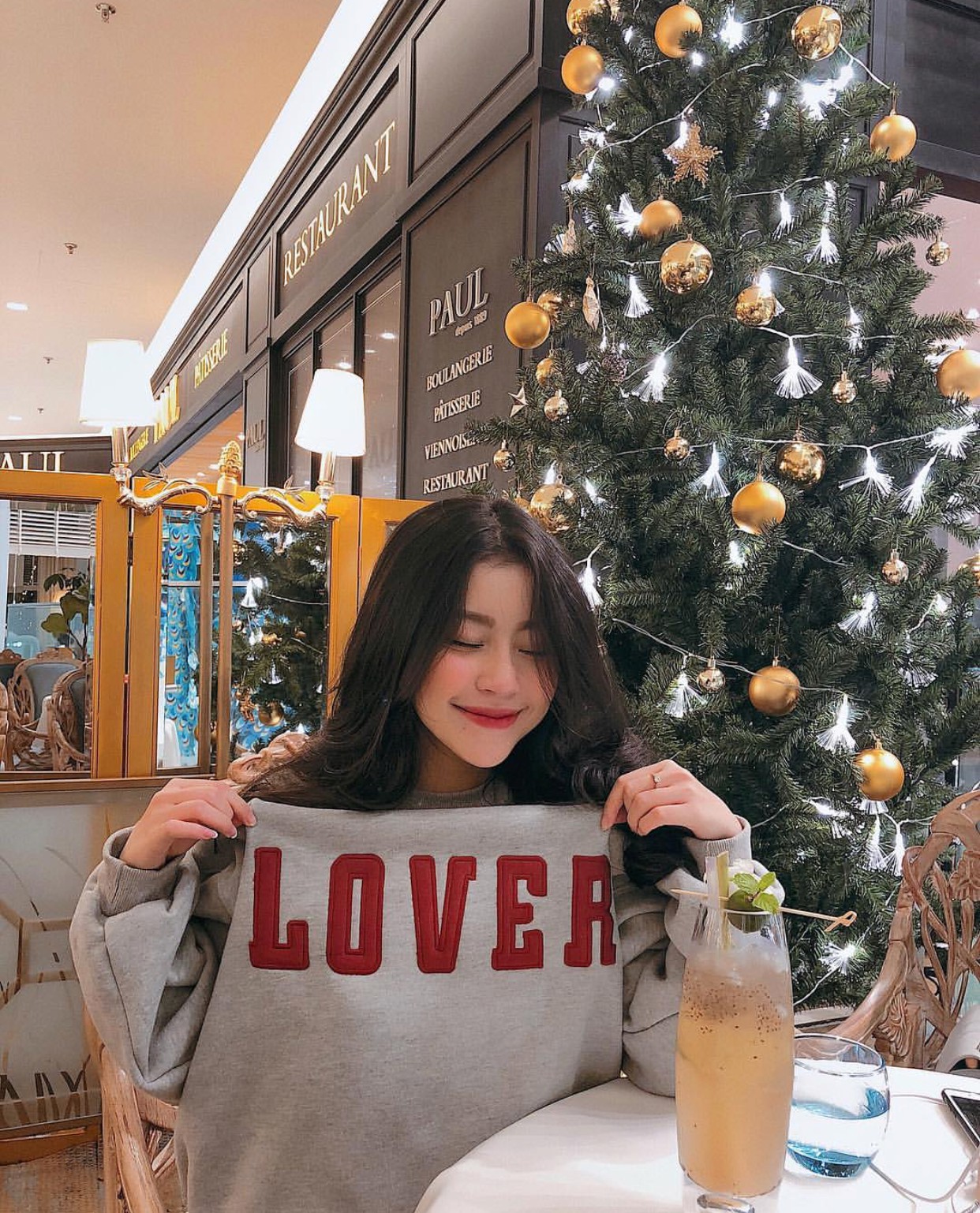 Làm quen với hội bạn thân mới nổi trên Youtube: Đều là beauty blogger, trong đó có 2 nhân vật vô cùng đặc biệt - Ảnh 13. Làm quen với hội bạn thân mới nổi trên Youtube: Đều là beauty blogger, trong đó có 2 nhân vật vô cùng đặc biệt - Ảnh 13.