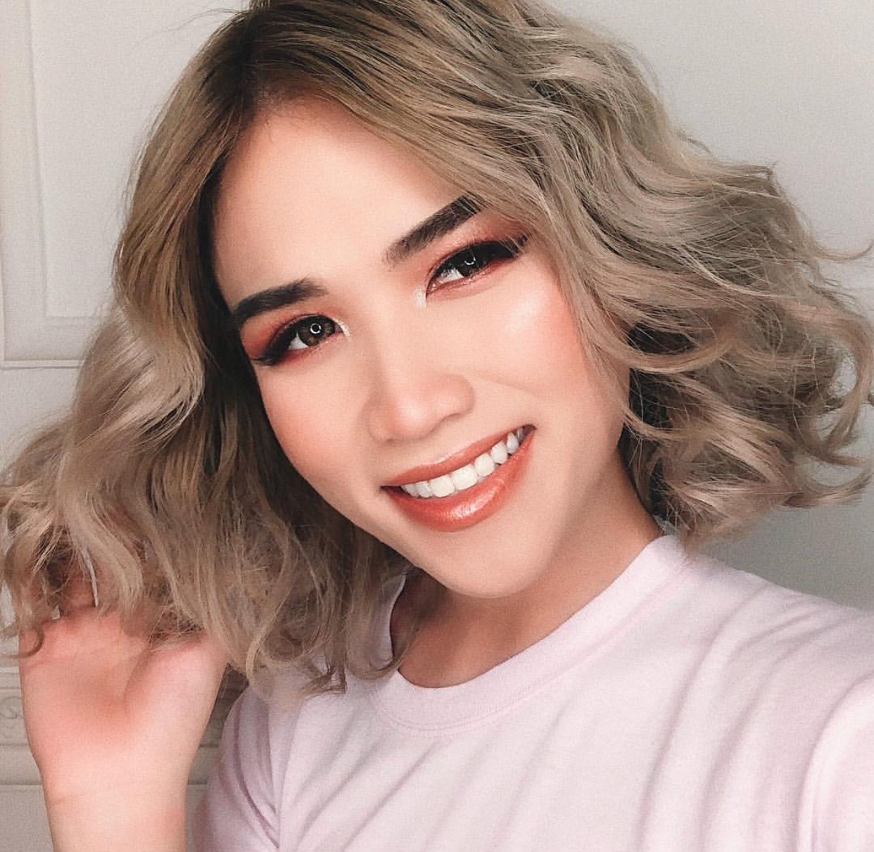 Làm quen với hội bạn thân mới nổi trên Youtube: Đều là beauty blogger, trong đó có 2 nhân vật vô cùng đặc biệt - Ảnh 14. Làm quen với hội bạn thân mới nổi trên Youtube: Đều là beauty blogger, trong đó có 2 nhân vật vô cùng đặc biệt - Ảnh 14.