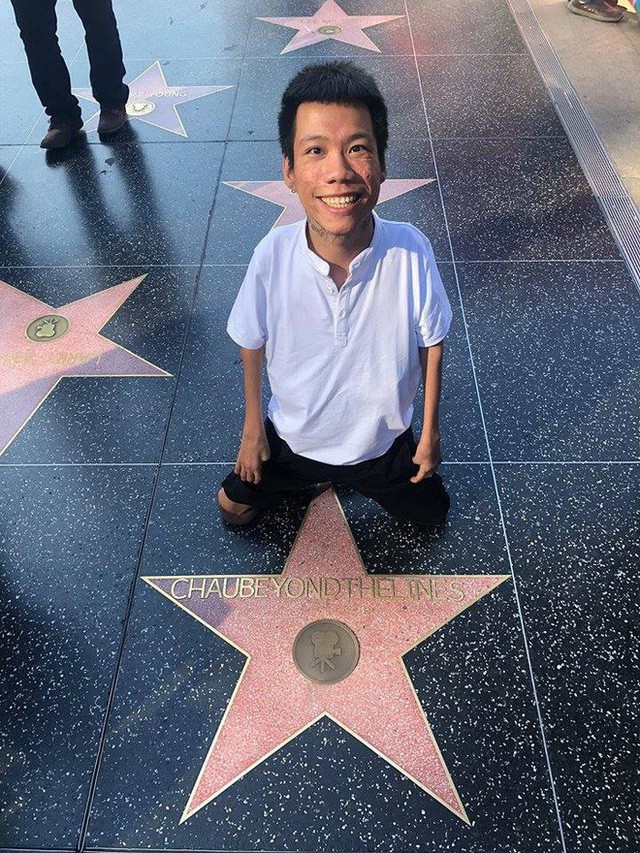 Người Việt Nam đầu tiên được vinh danh trên Đại lộ Danh vọng Hollywood là ai? - Ảnh 1. Người Việt Nam đầu tiên được vinh danh trên Đại lộ Danh vọng Hollywood là ai? - Ảnh 1.