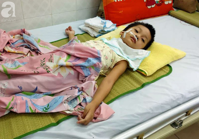 Bé gái 5 tuổi bị viêm màng não tự miễn sau cơn co giật, hơn 1 tháng không thể ngủ và liên tục la hét - Ảnh 5.