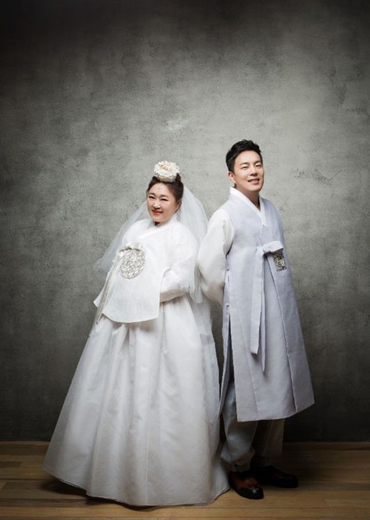 Giảm cân cho đám cưới, danh hài xứ Hàn Hong Yoon Hwa gây bão MHX - Ảnh 3.