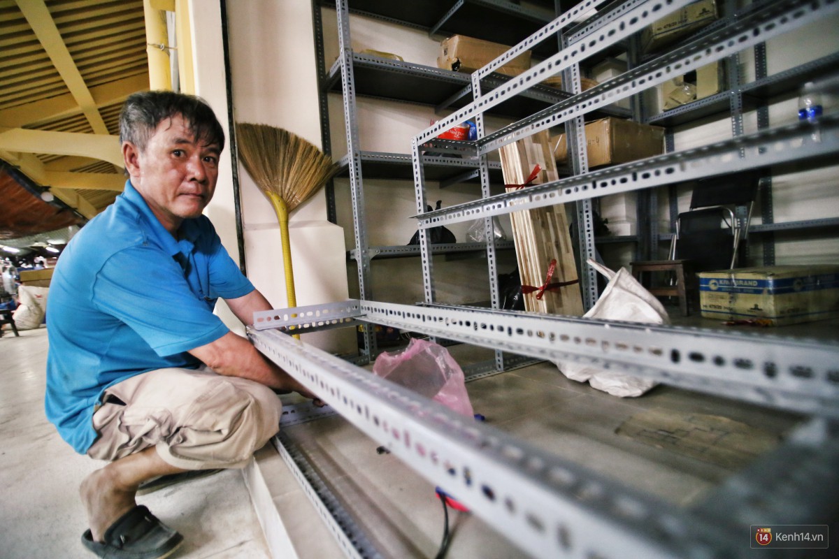 Cảnh buôn bán sầm uất trở lại của chợ Lớn gần 100 tuổi ở Sài Gòn sau 2 năm tạm ngưng sửa chữa - Ảnh 13. Cảnh buôn bán sầm uất trở lại của chợ Lớn gần 100 tuổi ở Sài Gòn sau 2 năm tạm ngưng sửa chữa - Ảnh 13.