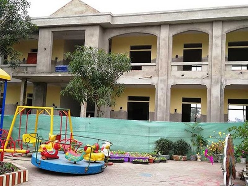 Nhà từ thiện dỏm chiếm đoạt tiền tỉ bị khởi tố - Ảnh 3. Nhà từ thiện dỏm chiếm đoạt tiền tỉ bị khởi tố - Ảnh 3.