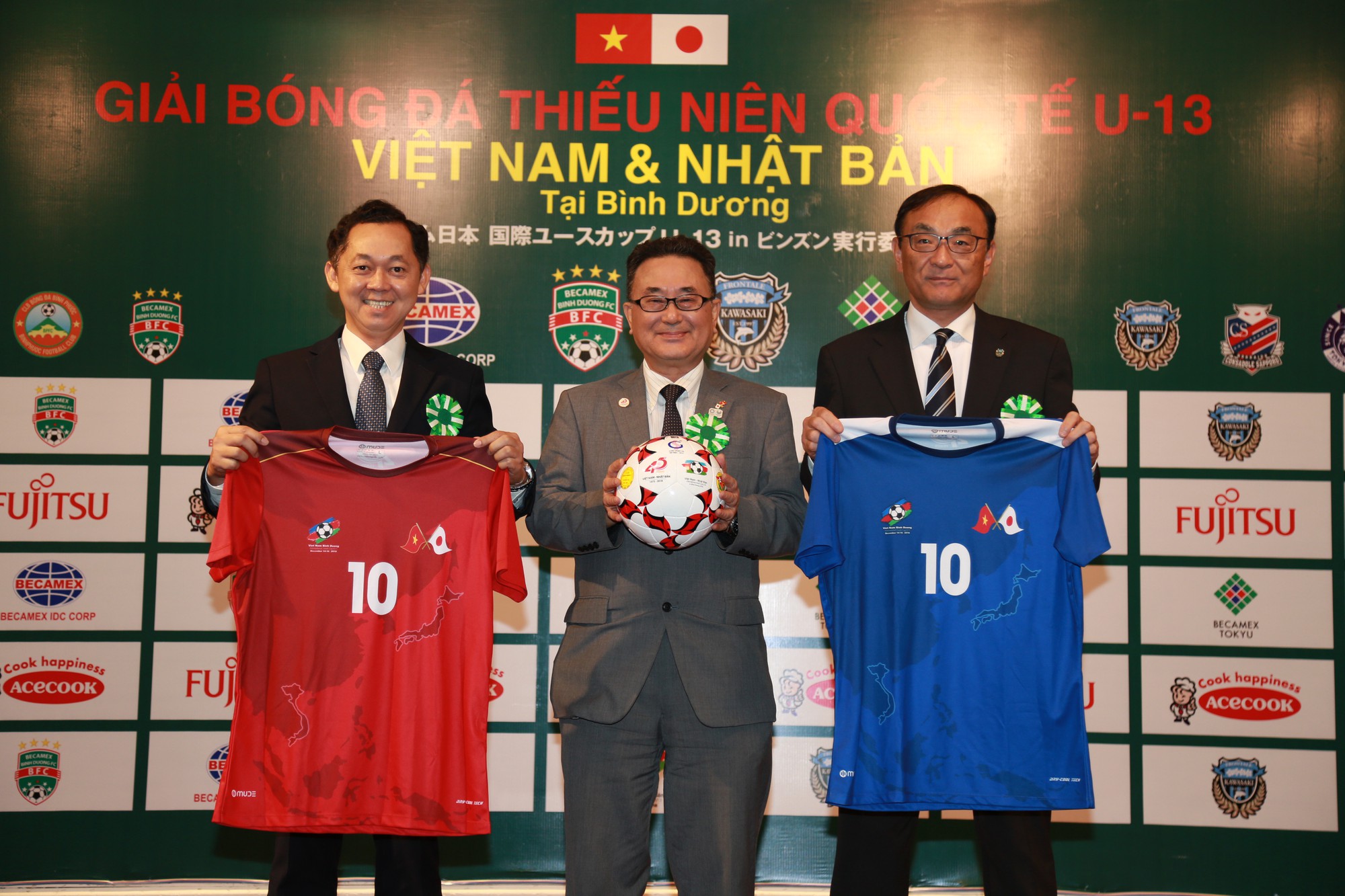 Giải bóng đá thiếu niên quốc tế U13 Việt Nam – Nhật Bản tại Bình Dương - Ảnh 1. Giải bóng đá thiếu niên quốc tế U13 Việt Nam – Nhật Bản tại Bình Dương - Ảnh 1.