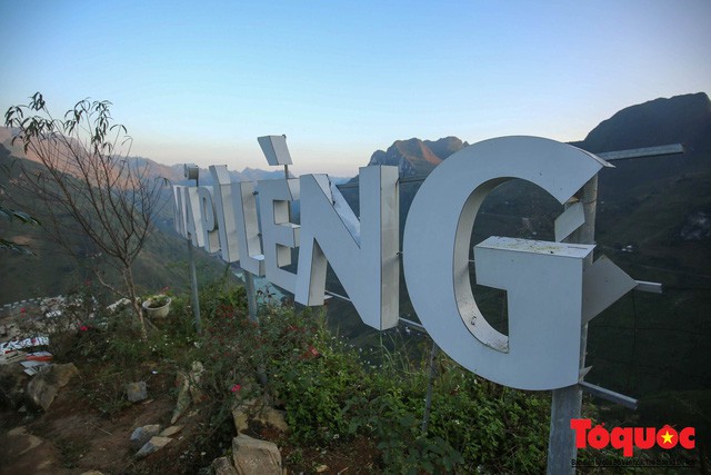 H&agrave; Giang: Những h&igrave;nh ảnh nhức mắt tr&ecirc;n đỉnh thi&ecirc;ng M&atilde; P&iacute; L&egrave;ng - Ảnh 8.