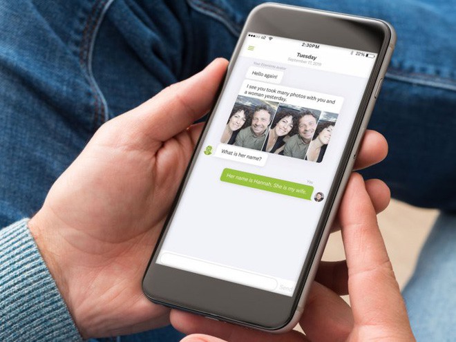 Mất đi bạn thân vì tai nạn, hai anh chàng này quyết lập một con chatbot để giúp trò chuyện với người chết - Ảnh 3.