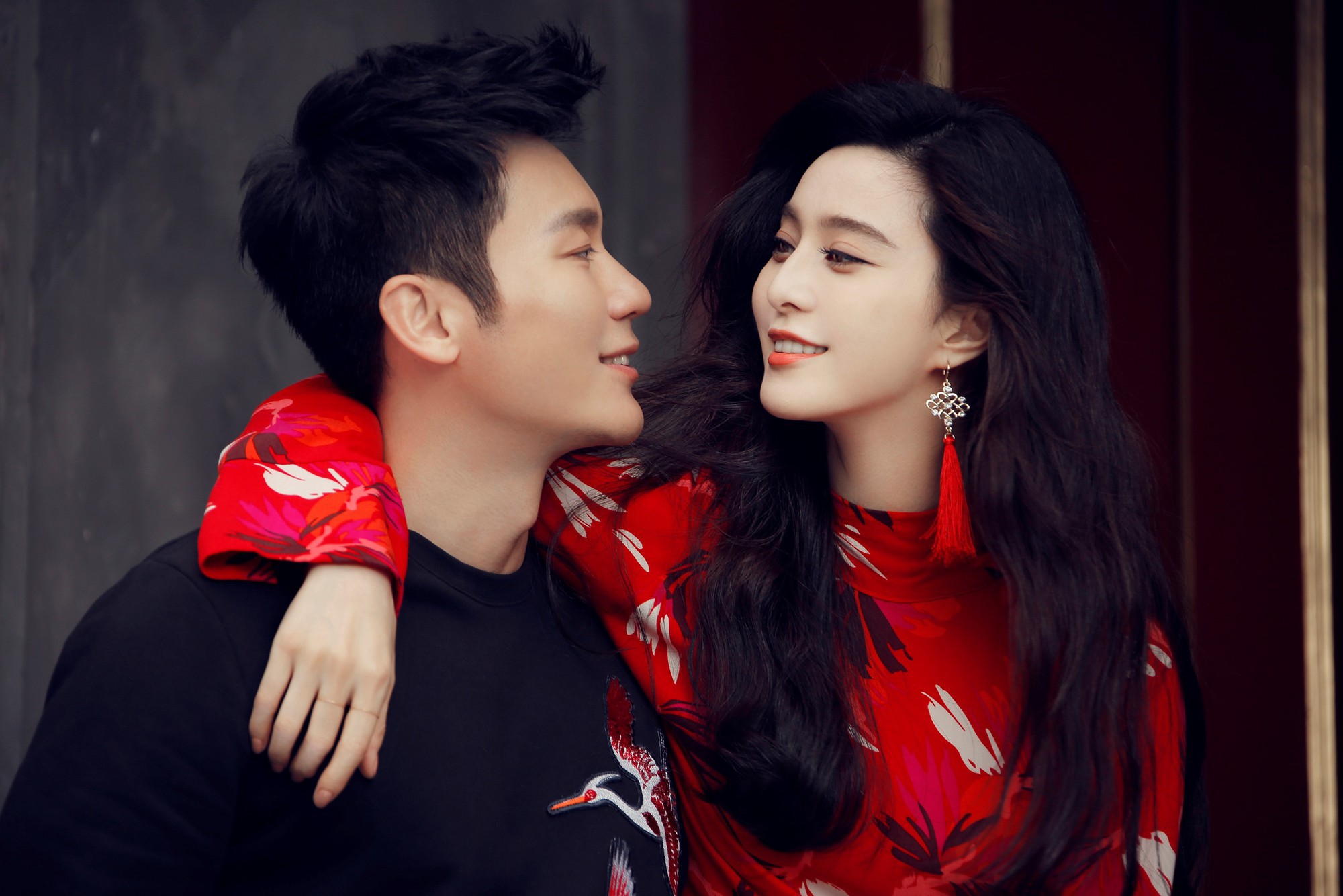 Fandom Lý Thần dậy sóng, mắng chửi Phạm Băng Băng tham lam, ích kỷ, làm liên lụy bạn trai- Ảnh 1. Fandom Lý Thần dậy sóng, mắng chửi Phạm Băng Băng tham lam, ích kỷ, làm liên lụy bạn trai- Ảnh 1.