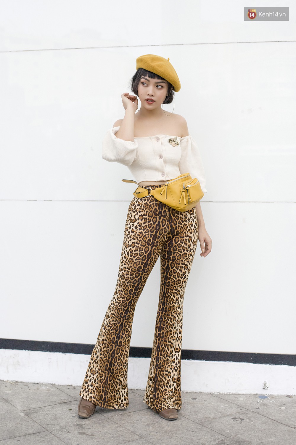 Street style 2 miền: các bạn trẻ cùng lăng xê cho loạt xu hướng hot, set đồ nào cũng trendy và nổi bần bật - Ảnh 3. Street style 2 miền: các bạn trẻ cùng lăng xê cho loạt xu hướng hot, set đồ nào cũng trendy và nổi bần bật - Ảnh 3.