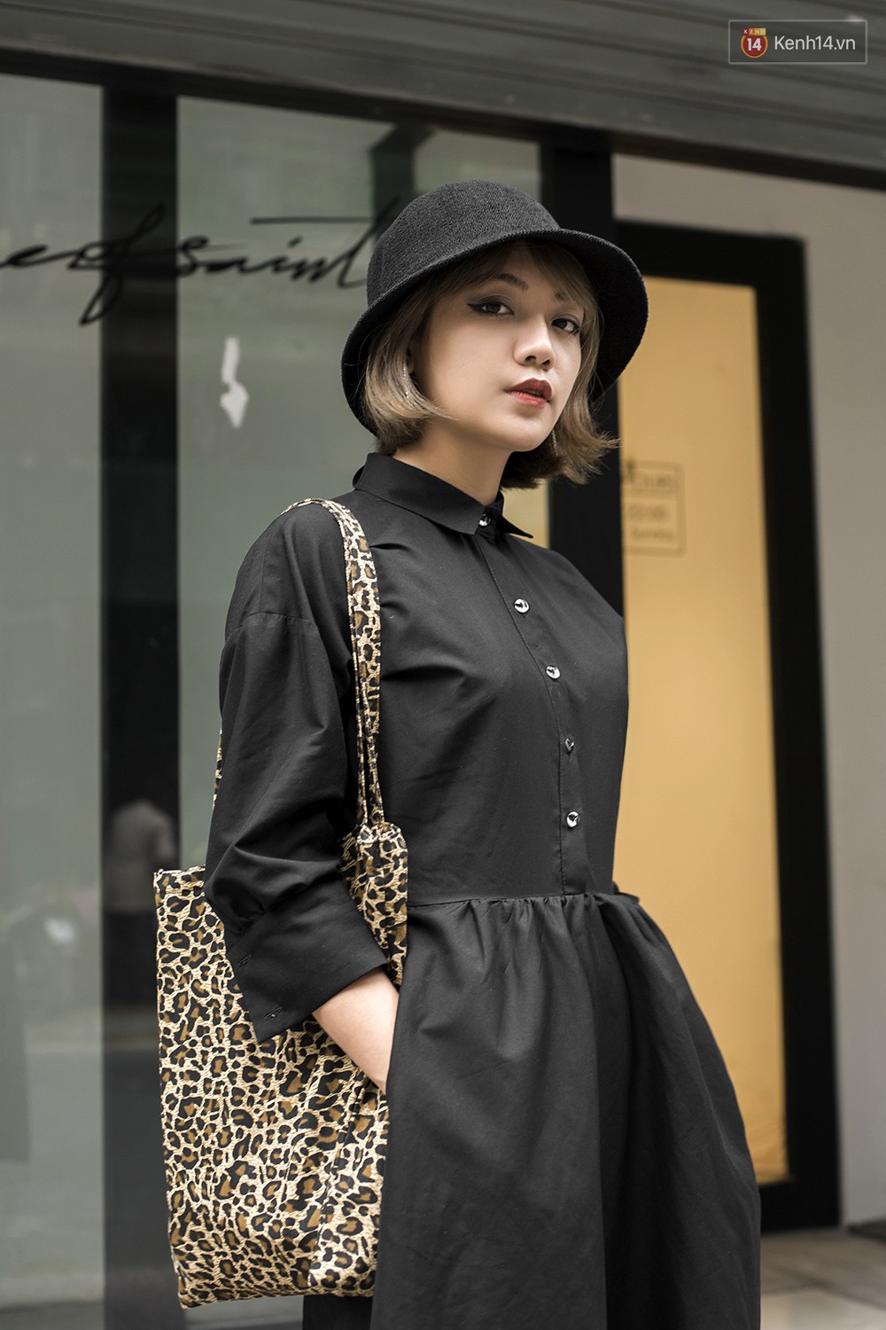 Street style 2 miền: các bạn trẻ cùng lăng xê cho loạt xu hướng hot, set đồ nào cũng trendy và nổi bần bật - Ảnh 2. Street style 2 miền: các bạn trẻ cùng lăng xê cho loạt xu hướng hot, set đồ nào cũng trendy và nổi bần bật - Ảnh 2.