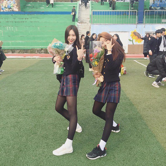 Soi đồng phục của học sinh Hàn: Trường gây choáng về giá tiền đắt đỏ, trường dẫn đầu vì sang chảnh như hoàng gia - Ảnh 16.