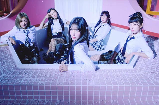 Chỉ mới “nhá hàng”, ca khúc mới của Red Velvet đã khiến fan phát cuồng vì còn sexy hơn cả “Bad Boy”! - Ảnh 2.
