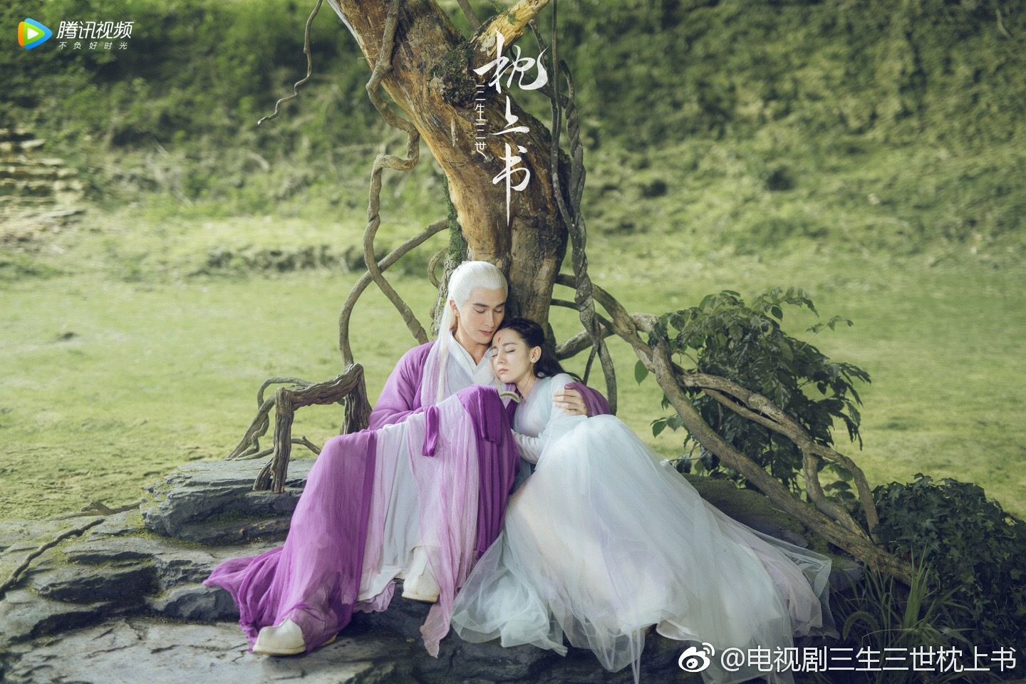 Phượng Cửu Địch Lệ Nhiệt Ba trong tạo hình giả trai hóa ra còn soái hơn cả nam chính Cao Vĩ Quang! - Ảnh 1. Phượng Cửu Địch Lệ Nhiệt Ba trong tạo hình giả trai hóa ra còn soái hơn cả nam chính Cao Vĩ Quang! - Ảnh 1.