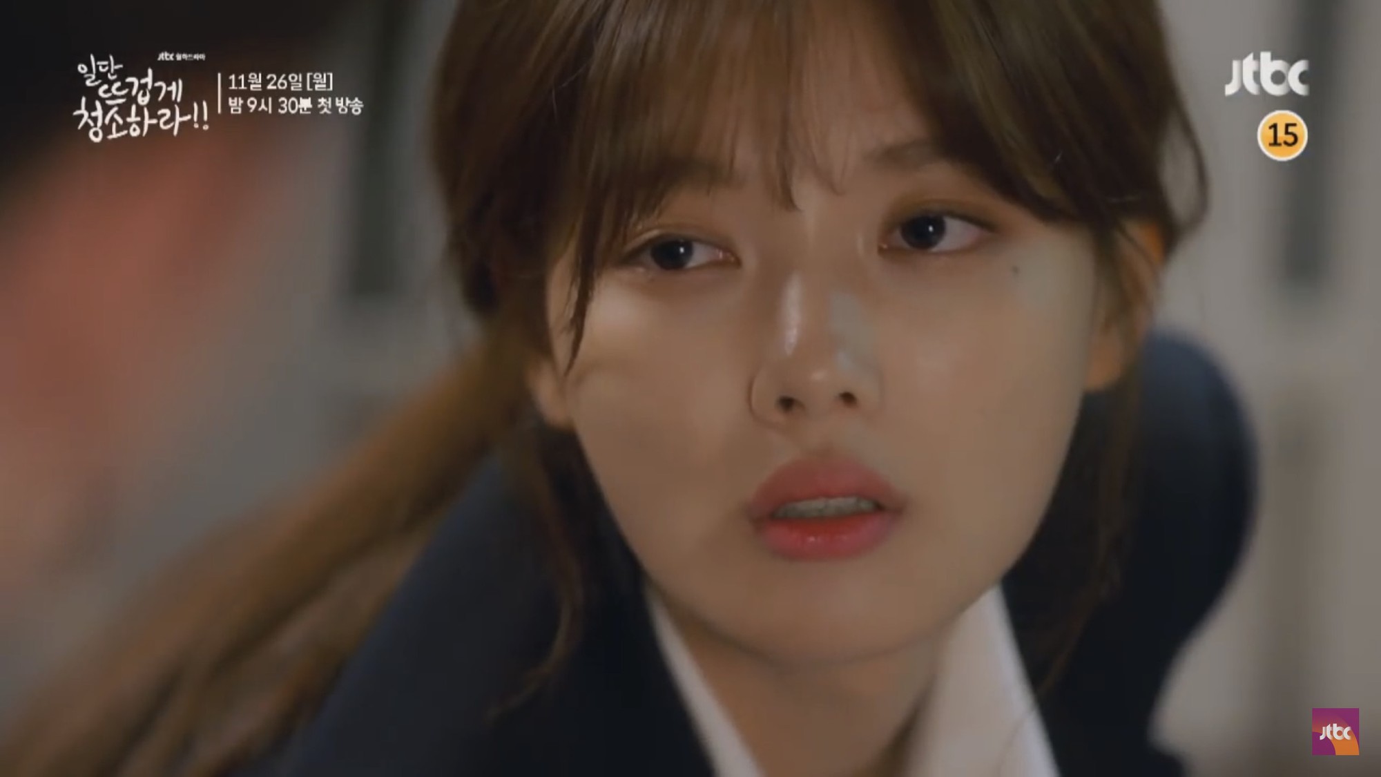 Tiểu mỹ nhân Mây Họa Ánh Trăng Kim Yoo Jung hóa quý cô công sở trong “Cô Tiên Dọn Dẹp” - Ảnh 10. Tiểu mỹ nhân Mây Họa Ánh Trăng Kim Yoo Jung hóa quý cô công sở trong “Cô Tiên Dọn Dẹp” - Ảnh 10.