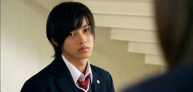 Yamazaki Kento: Từ hoàng tử shoujo mặt đơ đến nam chính xuất sắc giải thưởng truyền hình Nhật Bản - Ảnh 8.