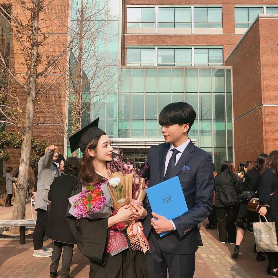 Triết lý của dân mạng: Khi con gái đùng đùng block Facebook, chính là dấu hiệu cô nàng đang thích bạn? - Ảnh 2. Triết lý của dân mạng: Khi con gái đùng đùng block Facebook, chính là dấu hiệu cô nàng đang thích bạn? - Ảnh 2.