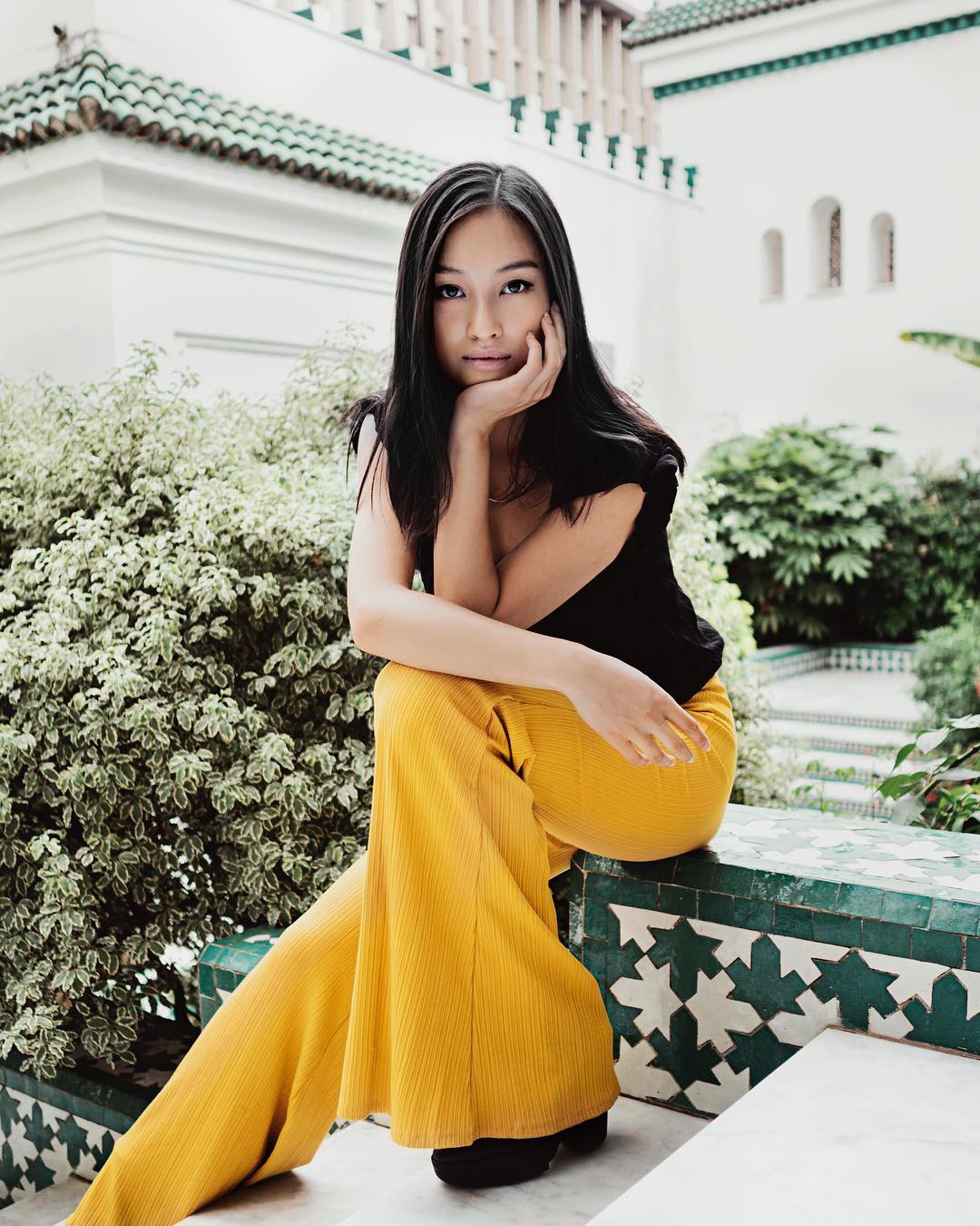 A 21-year-old daughter of Vietnam's most successful director in the world: Cinematic word, body shape - Picture 8. A 21-year-old daughter of Vietnam's most successful director in the world: Cinematic word, body shape - Picture 8.