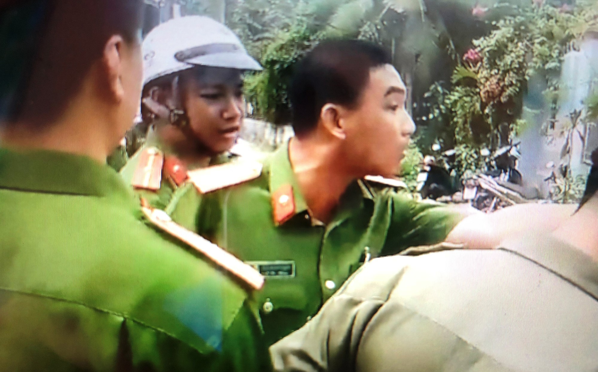 Lãnh đạo Công an quận 9 nói gì vụ thiếu tá công an phường đe dân “thích thì chọn thời gian địa điểm” - Ảnh 1. Lãnh đạo Công an quận 9 nói gì vụ thiếu tá công an phường đe dân “thích thì chọn thời gian địa điểm” - Ảnh 1.