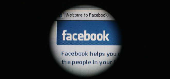 Women are swept away on Facebook: When technology light becomes a big solution - Picture 1.