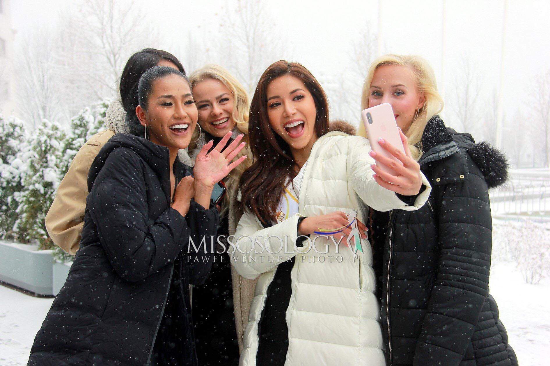 Sự kiện đầu tiên tại Miss Supranational, Minh Tú đã gây chú ý khi diện váy hở sâu khoe trọn vòng một táo bạo - Ảnh 5. Sự kiện đầu tiên tại Miss Supranational, Minh Tú đã gây chú ý khi diện váy hở sâu khoe trọn vòng một táo bạo - Ảnh 5.