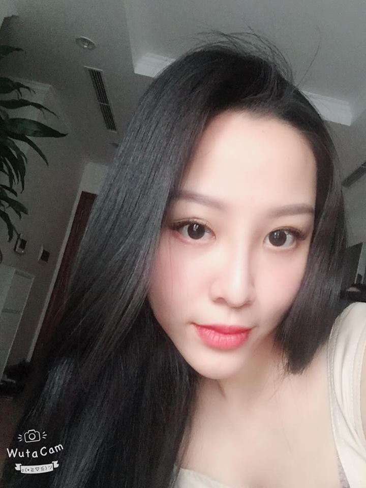 His wife is familiar with the Quynh films: a beautiful girl for those who are unaware! - Picture 4. His wife is familiar with the Quynh films: a beautiful girl for those who are unaware! - Picture 4.