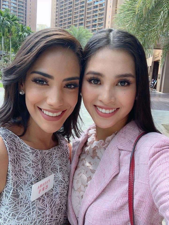 Ảnh selfie sau một ngày tập luyện chứng minh đẳng cấp mỹ nhân của Tiểu Vy tại Miss World 2018 - Ảnh 4. Ảnh selfie sau một ngày tập luyện chứng minh đẳng cấp mỹ nhân của Tiểu Vy tại Miss World 2018 - Ảnh 4.