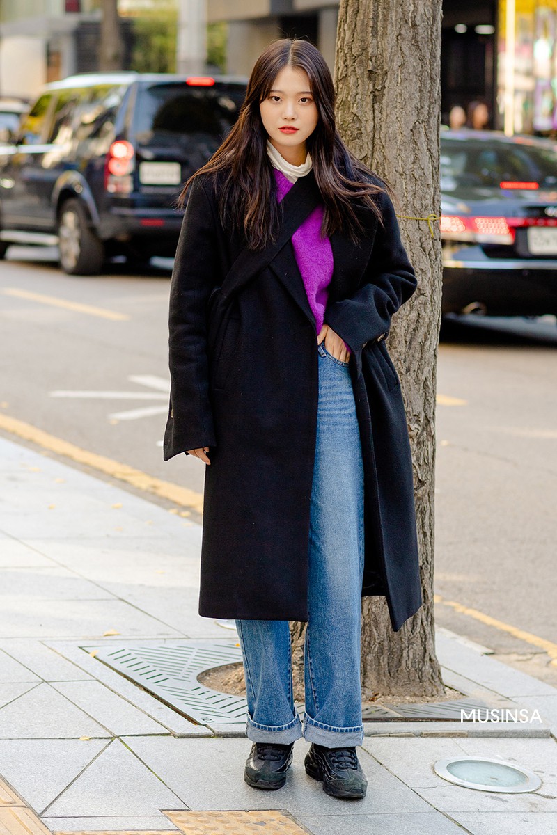Street style giới trẻ Hàn tuần qua chính là từ điển lên đồ chuẩn mốt cho những cô nàng thích style mì ăn liền - Ảnh 5. Street style giới trẻ Hàn tuần qua chính là từ điển lên đồ chuẩn mốt cho những cô nàng thích style mì ăn liền - Ảnh 5.