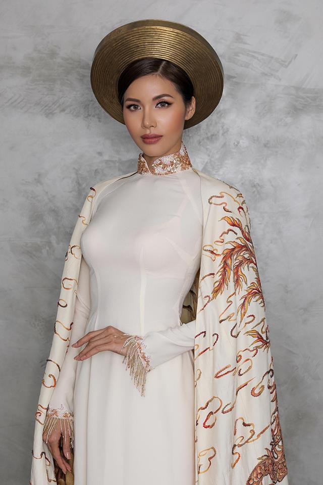 Minh Tú chọn Áo dài truyền thống là quốc phục, mang hình ảnh Con rồng cháu tiên đến Miss Supranational 2018 - Ảnh 1.