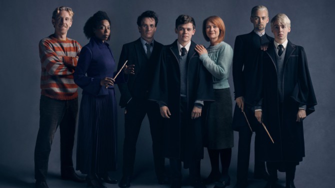 Daniel Radcliffe dứt khoát từ chối đi xem Harry Potter and the Cursed Child nhưng khi biết được lý do thì chẳng ai nỡ trách! - Ảnh 2. Daniel Radcliffe dứt khoát từ chối đi xem Harry Potter and the Cursed Child nhưng khi biết được lý do thì chẳng ai nỡ trách! - Ảnh 2.