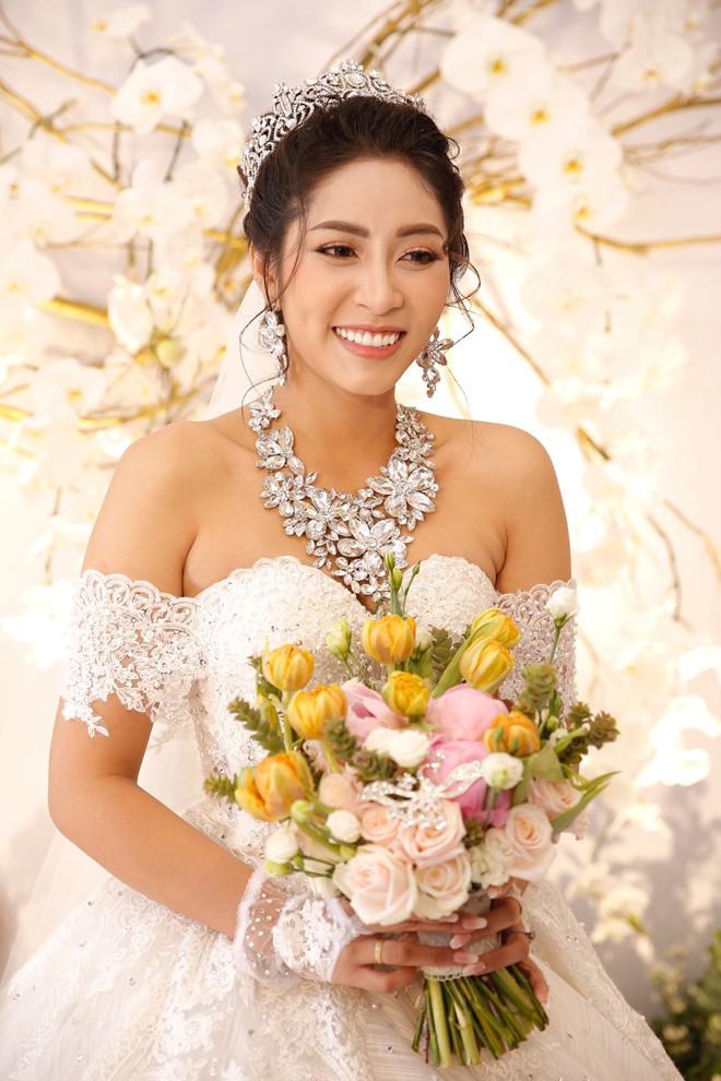 Hoa hậu Đại dương Đặng Thu Thảo tổ chức đám cưới với ông xã doanh nhân tại Cần Thơ - Ảnh 4.