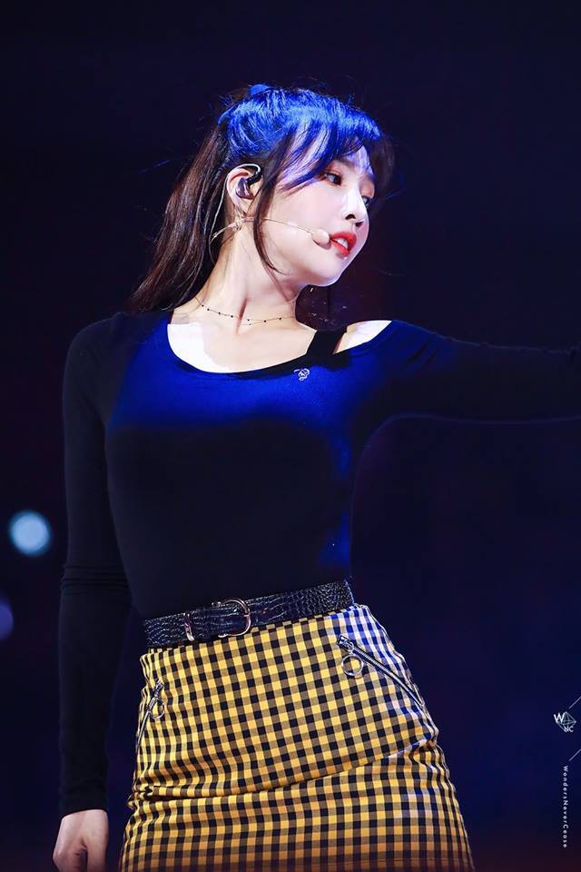SM vừa tung ảnh teaser của Joy (Red Velvet), netizen đã đòi “phế truất” ngôi nữ thần của Irene - Ảnh 5.