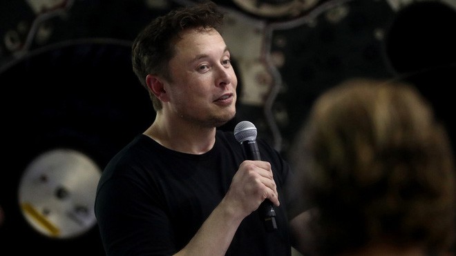 Tỷ phú Elon Musk muốn là người đầu tiên đặt chân lên Sao Hỏa, bất chấp nguy hiểm và khả năng chết rất cao - Ảnh 1.