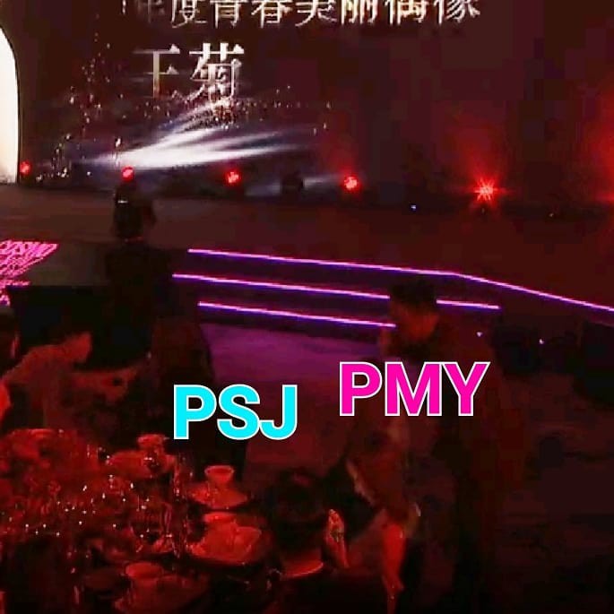 Đáng ngờ như cặp Thư Ký Kim Park Park tại sự kiện tối nay: Ngoài mặt giả vờ bơ nhau, sau máy quay lại tíu tít - Ảnh 10. Đáng ngờ như cặp Thư Ký Kim Park Park tại sự kiện tối nay: Ngoài mặt giả vờ bơ nhau, sau máy quay lại tíu tít - Ảnh 10.