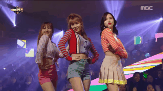 Xem ngay đi: S&acirc;n khấu cover đỉnh cao hội tụ d&agrave;n sao hot Kpop l&agrave; đ&acirc;y chứ đ&acirc;u! - Ảnh 3.