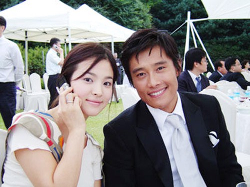 Song Hye Kyo tái xuất với Encounter, đụng độ loạt tác phẩm mới của tình cũ - Ảnh 3.