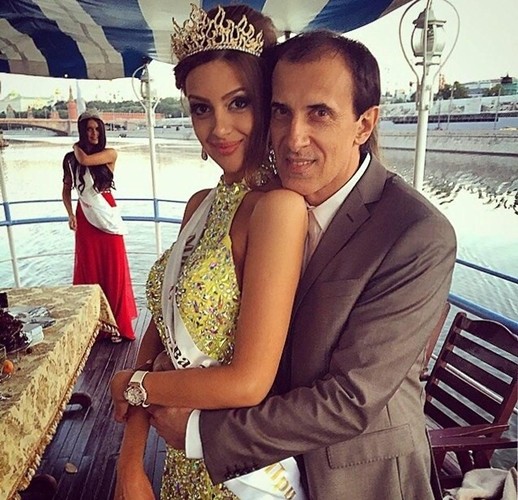Ảnh: Nhan sắc hoa hậu Moscow (Nga) vừa kết hôn với quốc vương Malaysia - Ảnh 4.