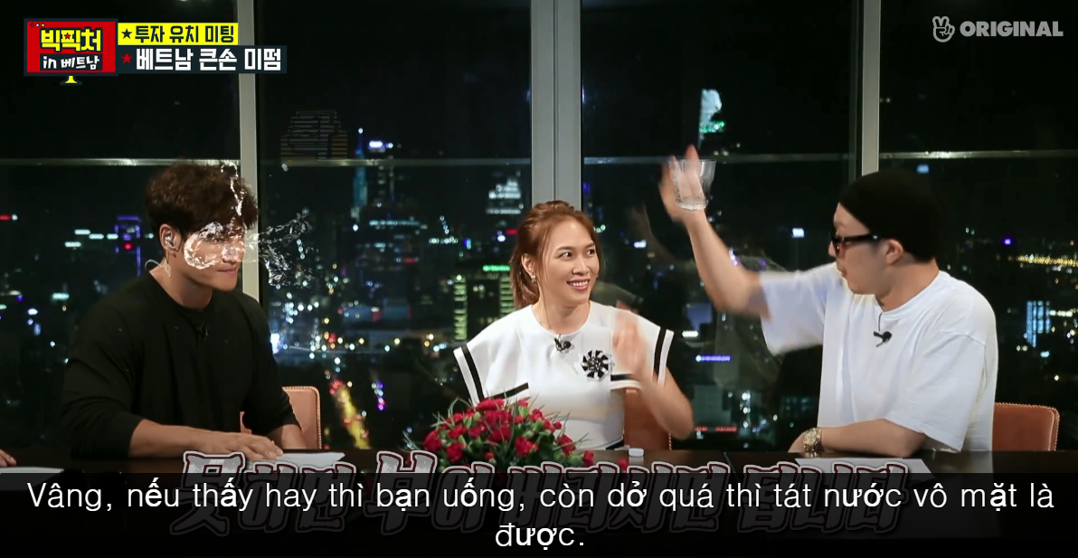 Clip: Mỹ Tâm ngượng ngùng khi được Kim Jong Kook nhìn vào mắt và hát - Ảnh 8. Clip: Mỹ Tâm ngượng ngùng khi được Kim Jong Kook nhìn vào mắt và hát - Ảnh 8.