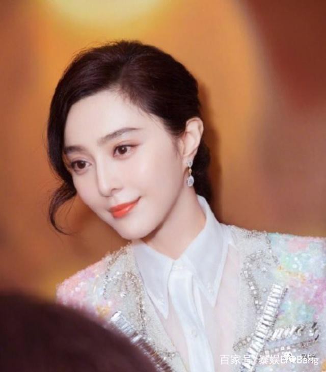 Loạt hợp đồng quảng c&aacute;o b&eacute;o bở bị chia cắt hết, &ldquo;thời đại Phạm Băng Băng&rdquo; thực sự đ&atilde; kết th&uacute;c? - Ảnh 1.