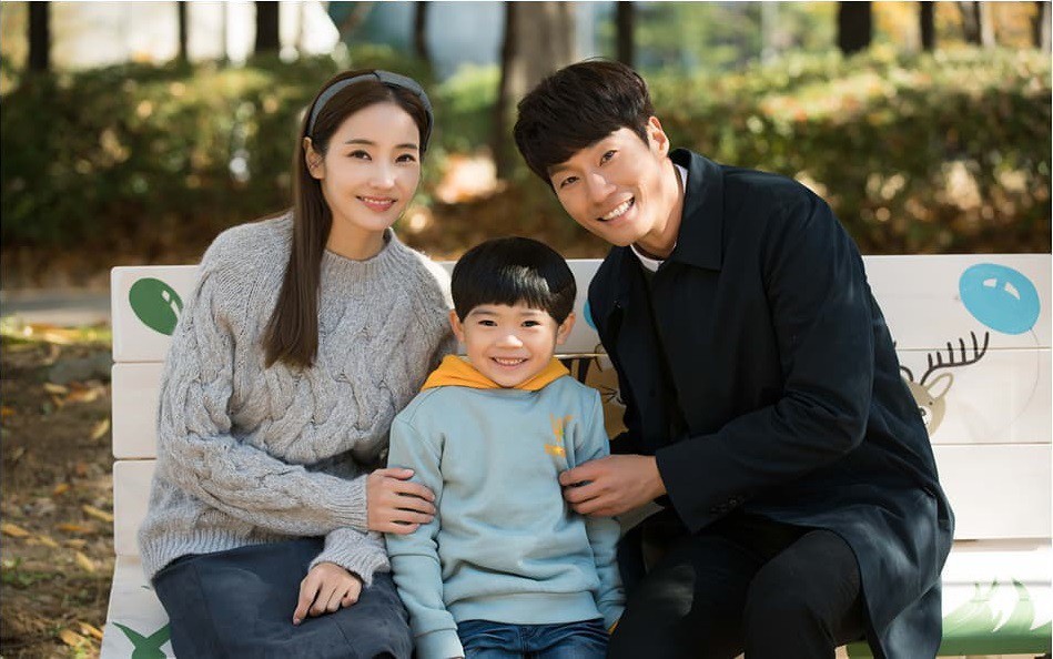 Những lý do nên xem ngay bộ phim “Lời Hứa Với Các Vị Thần” của “búp bê xứ Hàn” Han Chae Young - Ảnh 3.