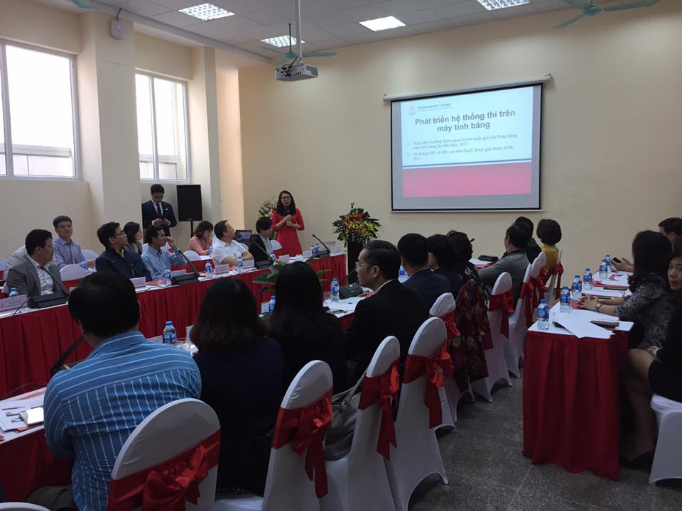 Trường ĐH đầu tiên ở Việt Nam tổ chức thi học kỳ trên máy tính bảng, giám sát bởi 100 camera, không cần giấy bút! - Ảnh 2. Trường ĐH đầu tiên ở Việt Nam tổ chức thi học kỳ trên máy tính bảng, giám sát bởi 100 camera, không cần giấy bút! - Ảnh 2.