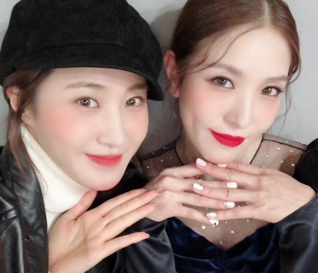 Mỹ nhân 3 thế hệ nhà SM chung khung hình: Không ngờ BoA hơn Irene tận 5 tuổi, cách Yuri hẳn 1 thế hệ - Ảnh 3. Mỹ nhân 3 thế hệ nhà SM chung khung hình: Không ngờ BoA hơn Irene tận 5 tuổi, cách Yuri hẳn 1 thế hệ - Ảnh 3.