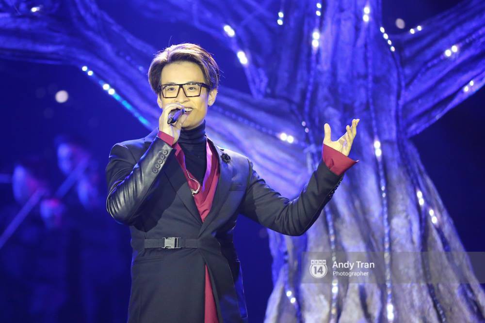 Những ca khúc hiện tượng Vpop mang màu sắc khác thế nào sau khi được ca sĩ đàn anh, đàn chị cover? - Ảnh 6. Những ca khúc hiện tượng Vpop mang màu sắc khác thế nào sau khi được ca sĩ đàn anh, đàn chị cover? - Ảnh 6.
