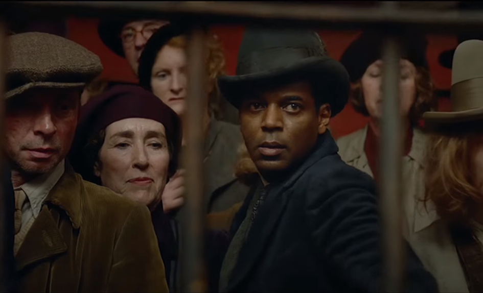 Mê mẩn dàn phù thủy quyền năng mới ở Fantastic Beasts 2 - Ảnh 9. Mê mẩn dàn phù thủy quyền năng mới ở Fantastic Beasts 2 - Ảnh 9.