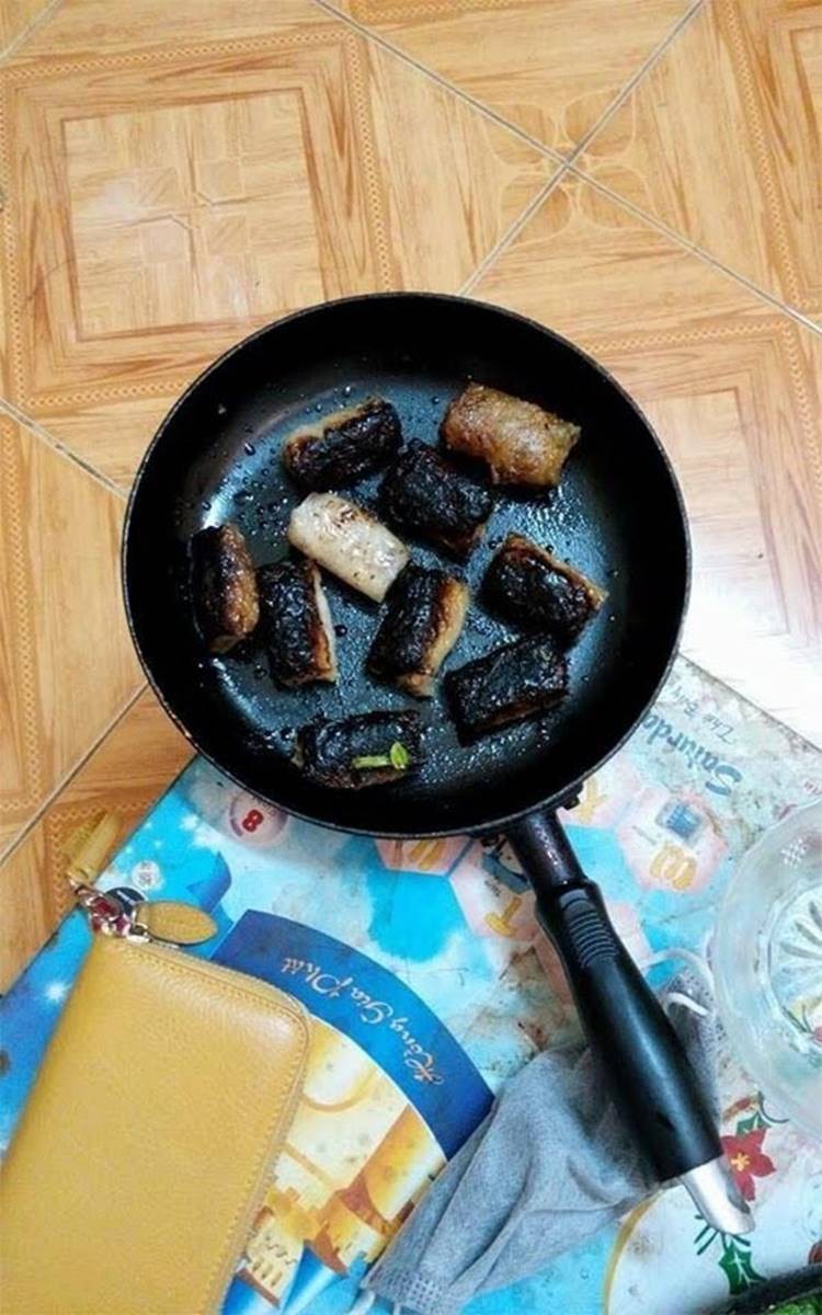 Listen to your exotic innocent squid, buddy, because pasta from seafood turns into dark pasta - picture 4. Listen to your exotic innocent squid, buddy, because pasta from seafood turns into dark pasta - picture 4.