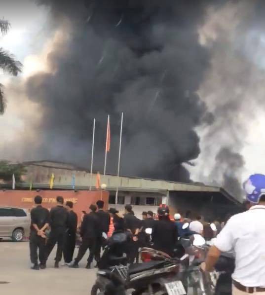  Cập nhật vụ cháy công ty Dược ở Văn Lâm, Hưng Yên - Ảnh 2.