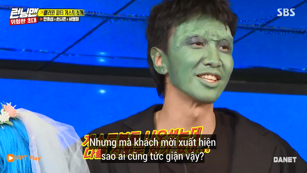 Nhọ như Running Man: Mất 2 tiếng hóa trang Halloween chỉ để quay mở màn còn bị chê lố - Ảnh 10. Nhọ như Running Man: Mất 2 tiếng hóa trang Halloween chỉ để quay mở màn còn bị chê lố - Ảnh 10.